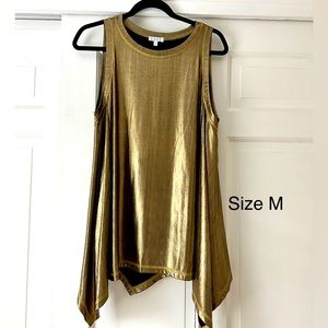 Boutique gold top